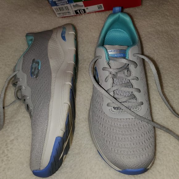 Skechers Shoes - Skechers Arch Fit Womens size 10.  Gray and White